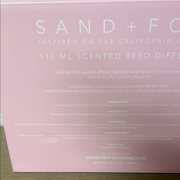 NWT SAND + FOG Tahitian Vanilla Reed Diffuser Set - Picture 2 of 2
